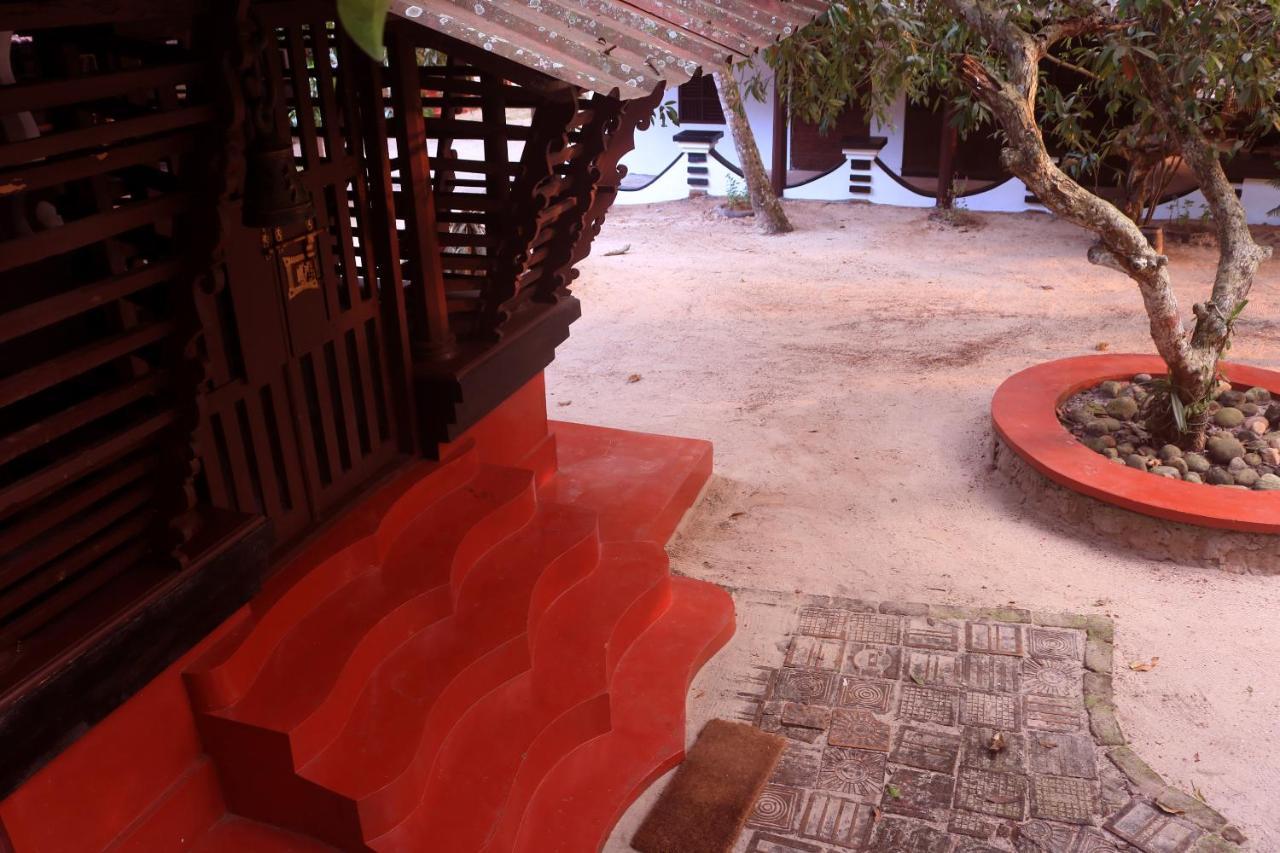 Arakkal Heritage Mararikulam Exterior foto